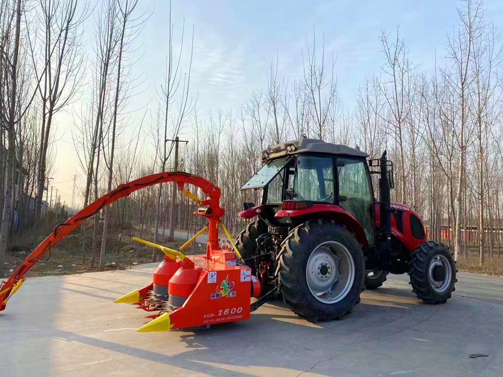 Grass Harvester Machine