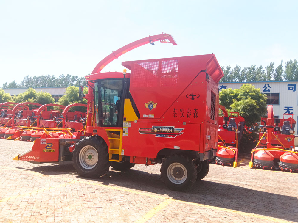 2.220m Large Straw Harvester