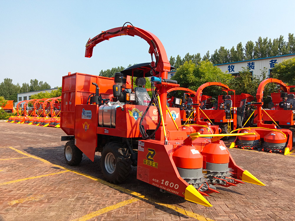 1.480 Self Propelled Silage Harvester