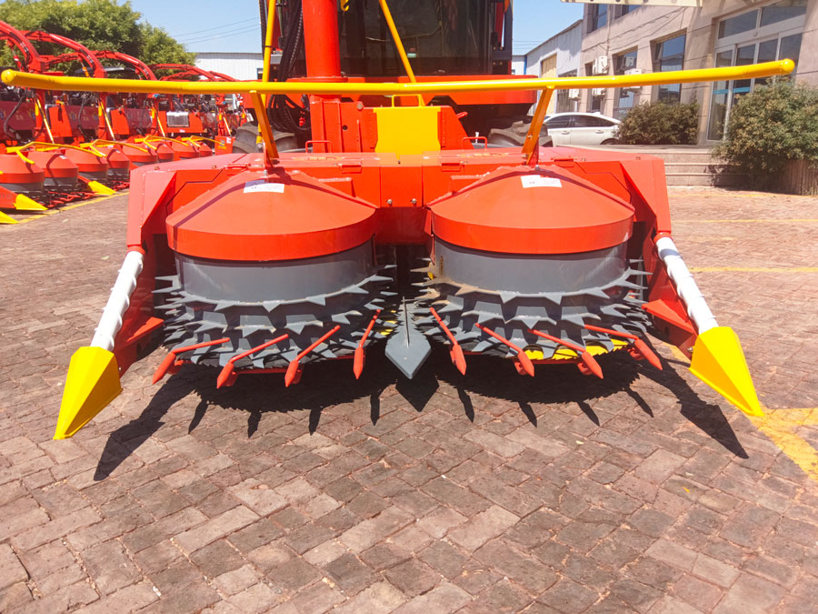 2.220m Small And Medium-Sized Feed Harvesting Machinery