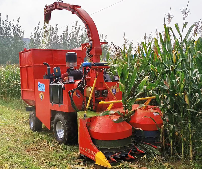 Mini Silage Harvester