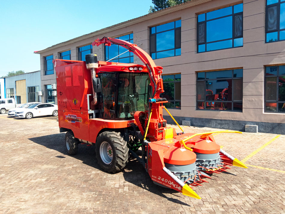 2.220m Silage Harvester Machine