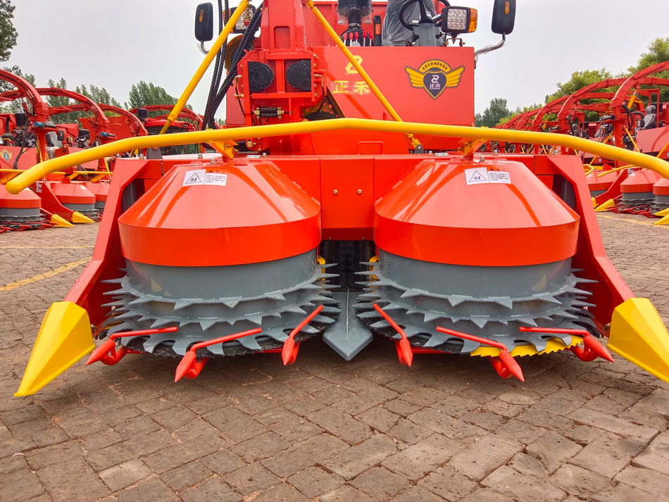 2.020m Disc Type Forage Harvester