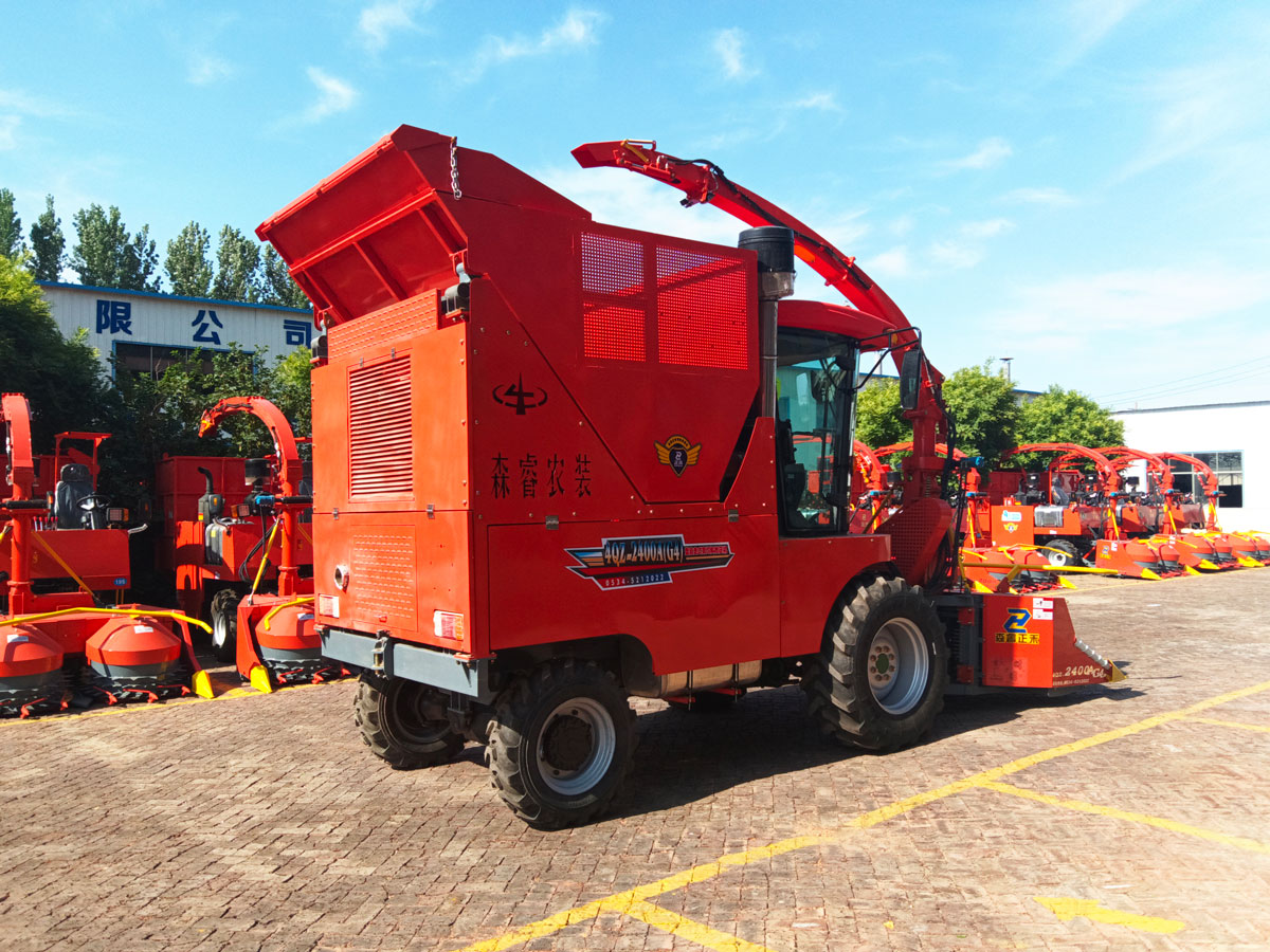 2.220m Self Propelled Forage Harvesters