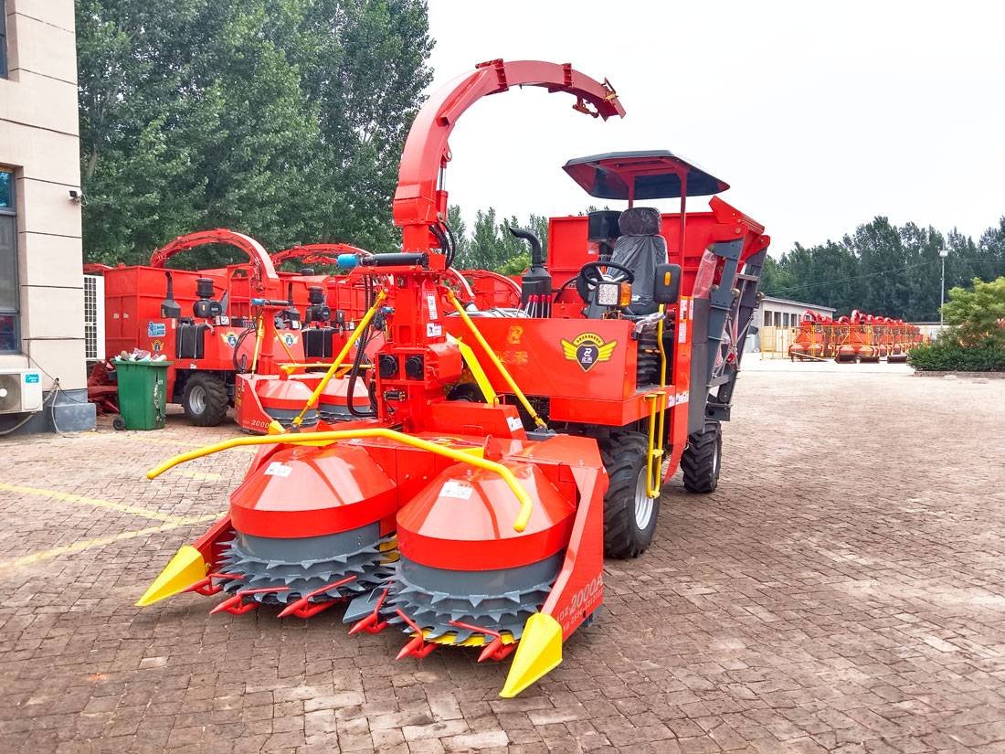 2.020m Wheeled Forage Harvester