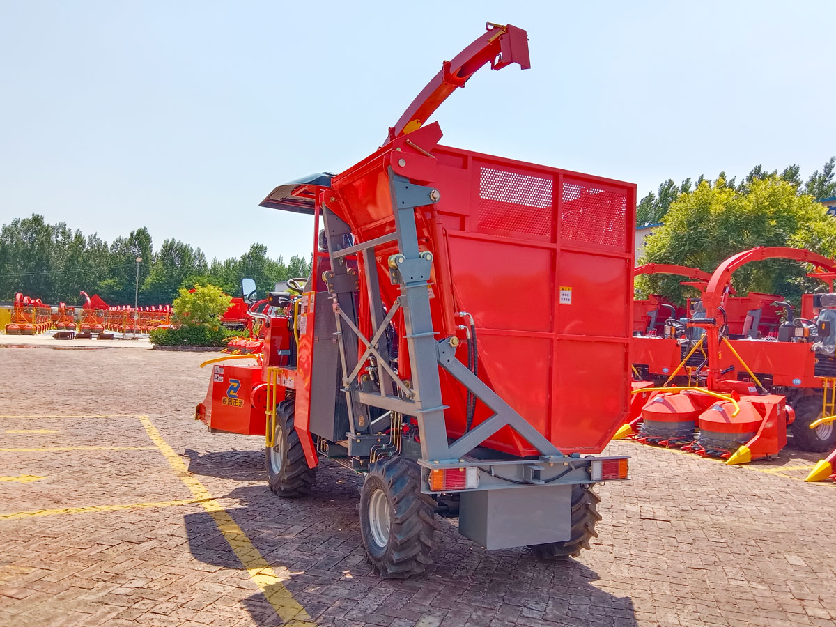 Maize Silage Harvester