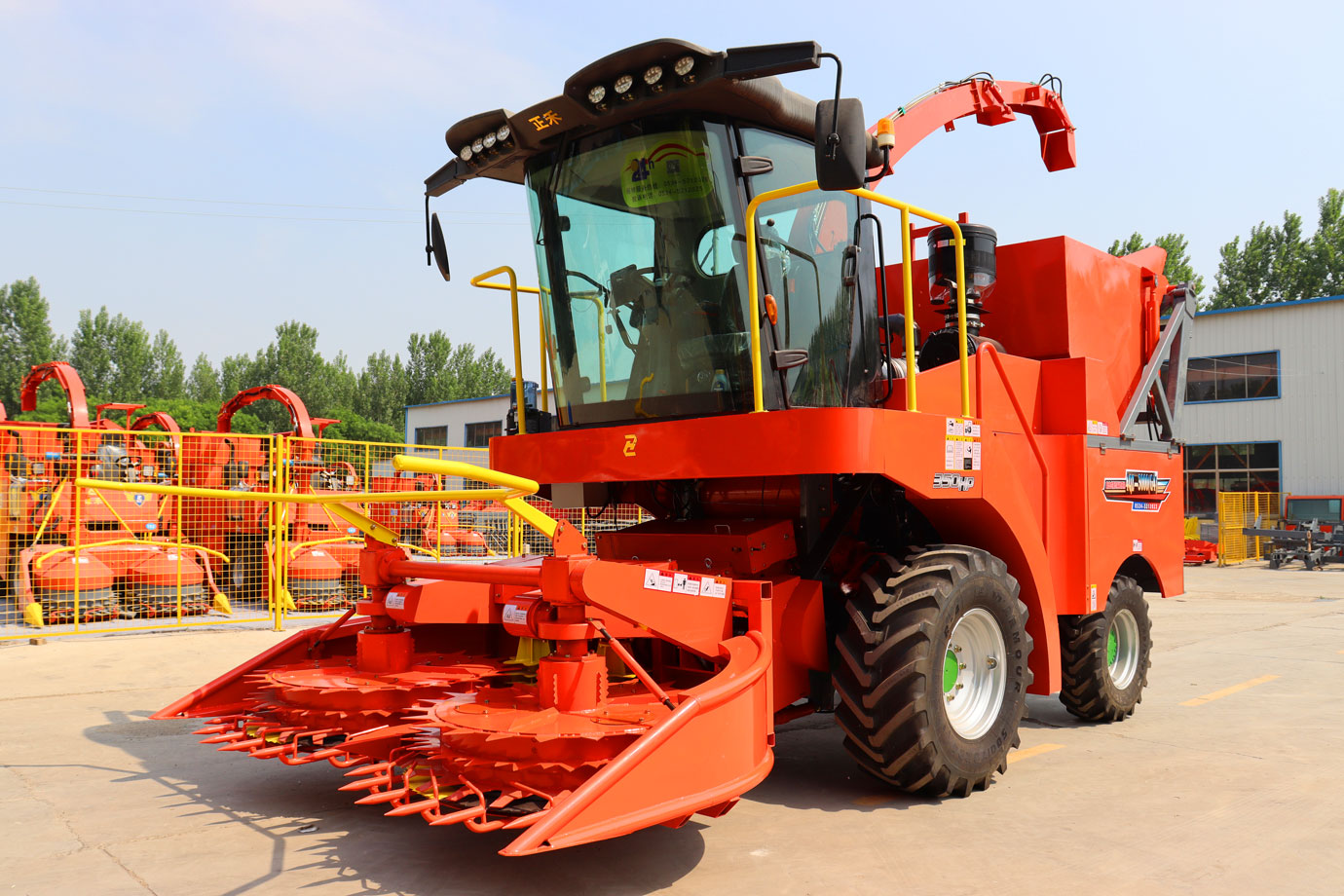 2.840m Self-Propelled Corn Feed Harvester