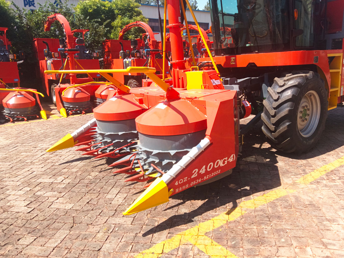 2.220m Small And Medium-Sized Feed Harvesting Machinery