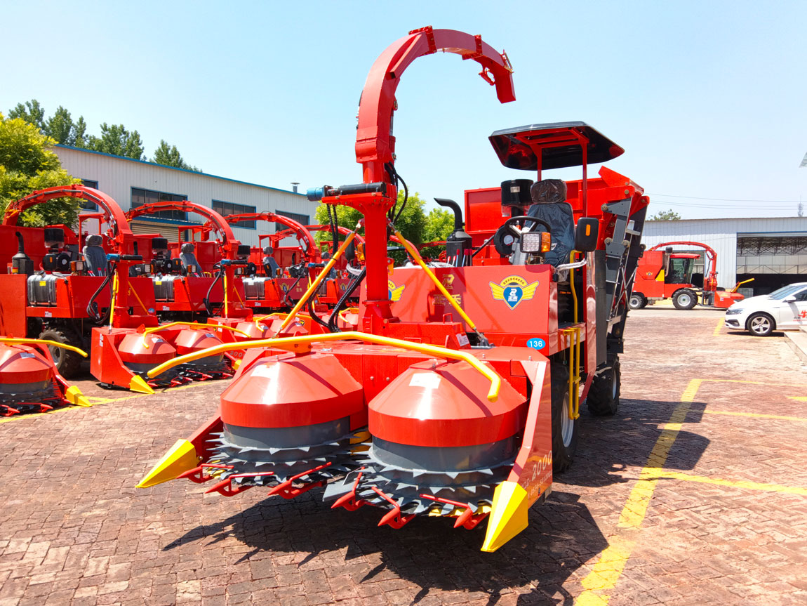 2.020m Self Propelled Forage Harvester