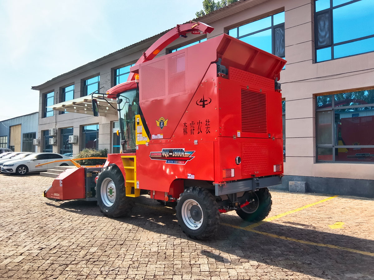 Self Propelled Silage Harvester