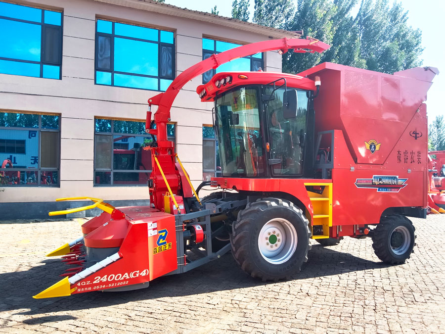 2.220m Silage Harvester Machine